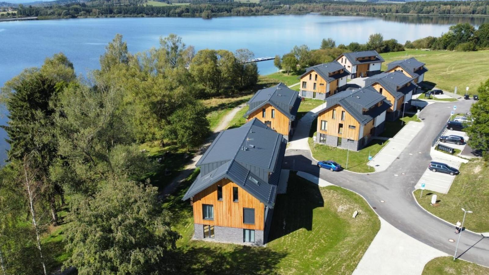 Apartman Na Brehu Lipna Cerna v Posumavi Exterior photo